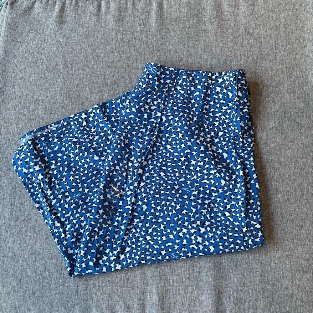 Tommy Hilfiger Adaptive Tommy Print Midi Skirt with Pull Up Loops, Size 14 - Picture 7 of 8